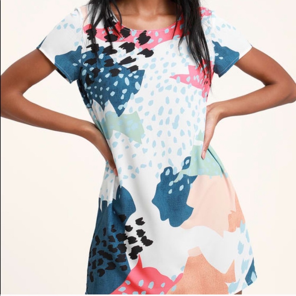 NWOT Mink Pink printed shift dress